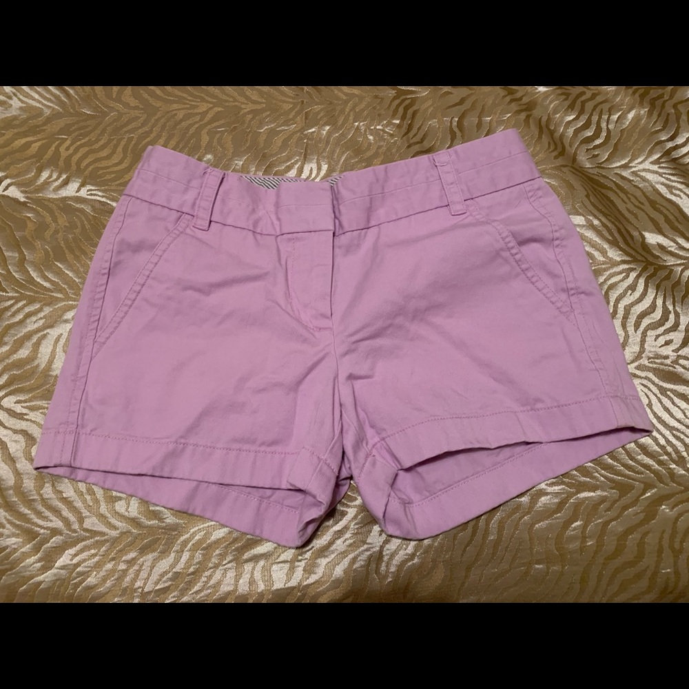 J.CREW 3” lilac chino